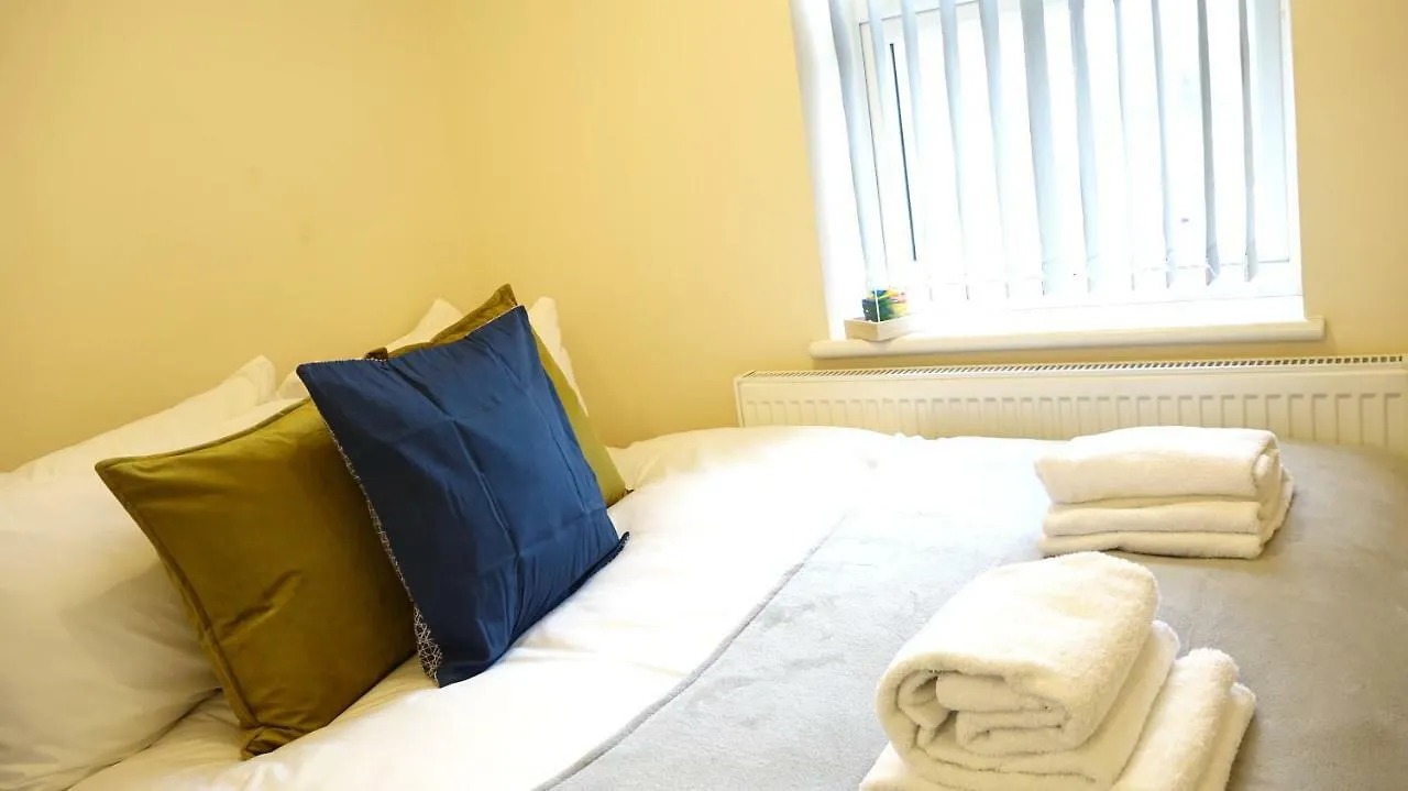 Habitación en casa particular Heathrow Ensuite Rooms- Auto Check In Londres