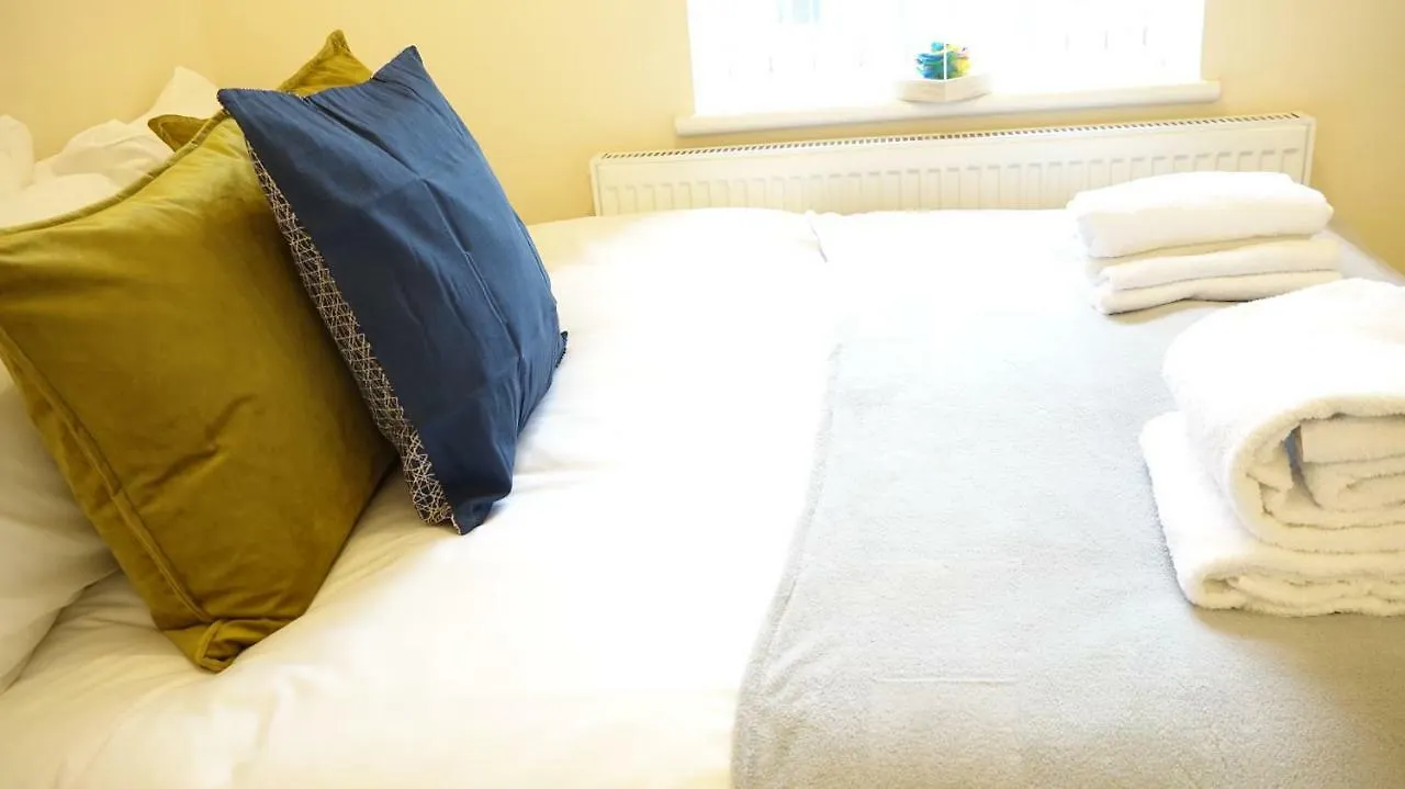 Heathrow Ensuite Rooms- Auto Check In Londres Reino Unido